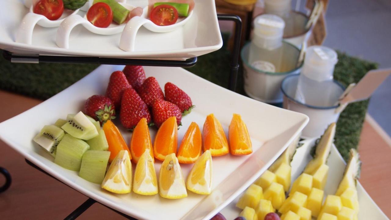 安尼克斯酒店 新日高 外观 照片